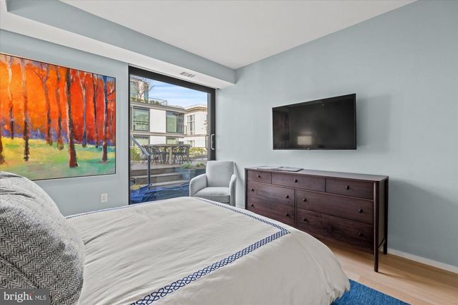 APT-810 - 925 H St Nw, Condo with 2 bedrooms, 3 bathrooms and null parking in WASHINGTON DC | Image 21