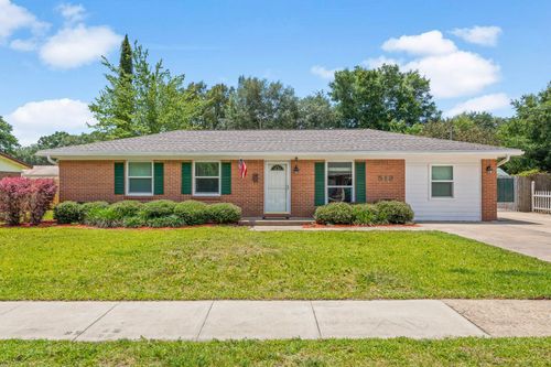 512 23rd St, Niceville, FL, 32578-3207 | Card Image