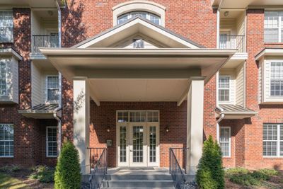 I2 - 3201 Aspen Grove Dr, Condo with 2 bedrooms, 2 bathrooms and 1 parking in Franklin TN | Image 2