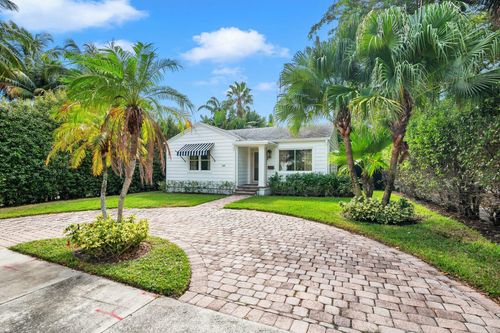 240 Almeria Rd, West Palm Beach, FL, 33405-1204 | Card Image