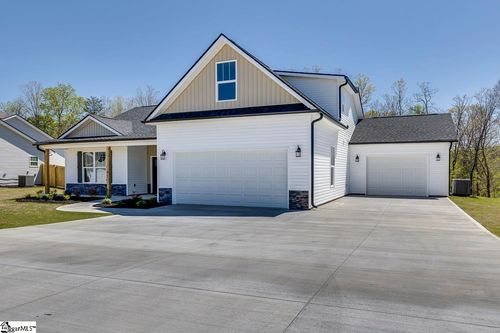 209 Old Glory Ct, Pickens, SC, 29671-7006 | Card Image