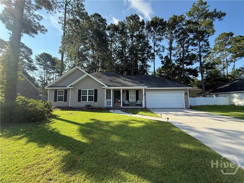 106 Crooked Oaks Dr, Rincon, GA, 31326-5685 | Card Image