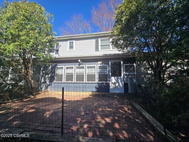 31 Park Pl, House other with 2 bedrooms, 2 bathrooms and null parking in Bloomsburg PA | Image 18