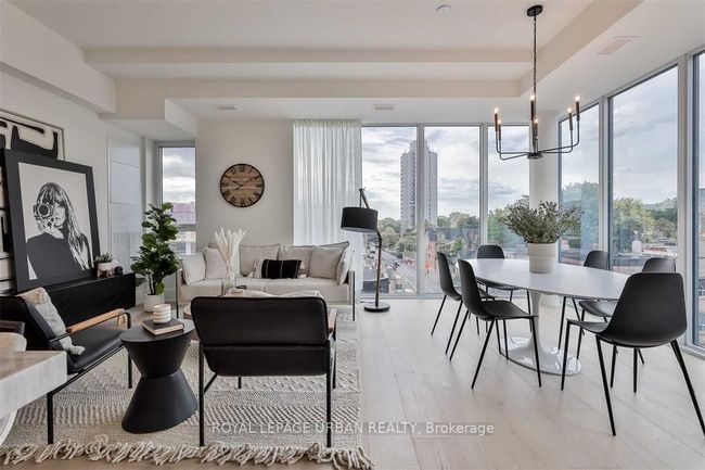 402 - 495 Logan Ave, Condo with 3 bedrooms, 2 bathrooms and null parking in Toronto ON | Image 6