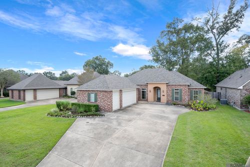 16525 Pearson Dr, Prairieville, LA, 70769-5393 | Card Image