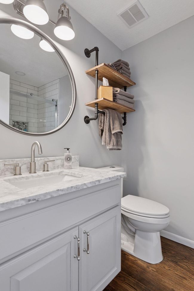 Main level 3/4 bath has also been nicely updated | Image 14