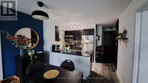 439-35 Viking Lane, Etobicoke, ON, M9B0A2 | Card Image