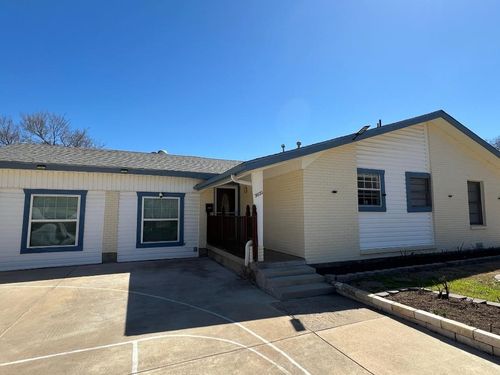 3600 Sheridon Dr, North Richland Hills, TX, 76117-2834 | Card Image