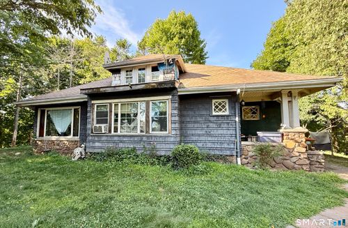 24 Cottage St, Meriden, CT, 06450-4404 | Card Image
