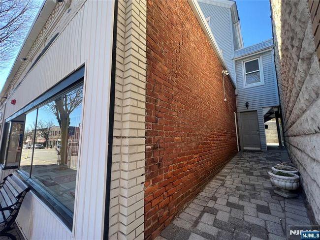 238 Main St, Home with 2 bedrooms, 1 bathrooms and null parking in Ridgefield Park NJ | Image 13