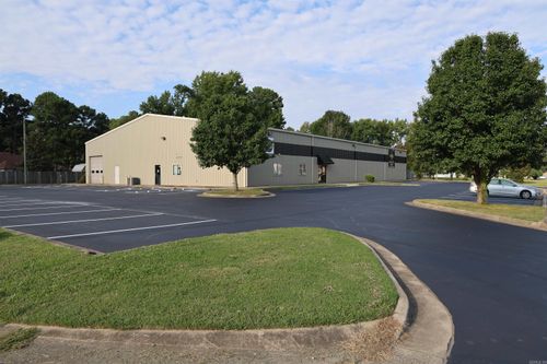31 Dale Dr, Cabot, AR, 72023-2860 | Card Image