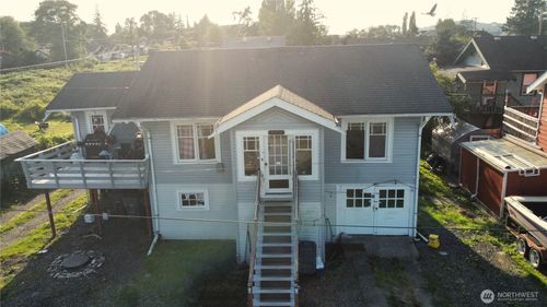 309 S Mill St, Aberdeen, WA, 98520-8128 | Card Image
