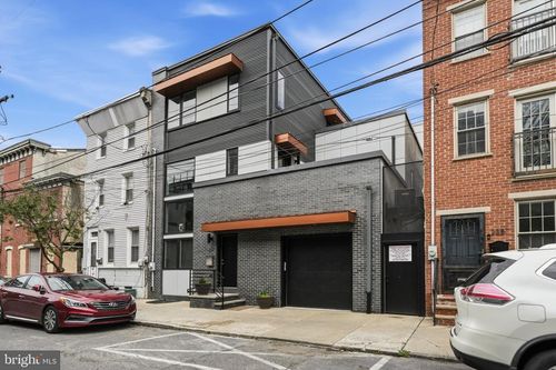 237 W Thompson St, PHILADELPHIA, PA, 19122-4423 | Card Image