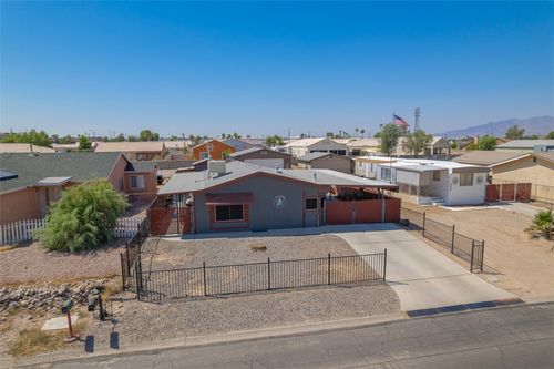 970 Glen Dr, Bullhead City, AZ, 86442-6522 | Card Image