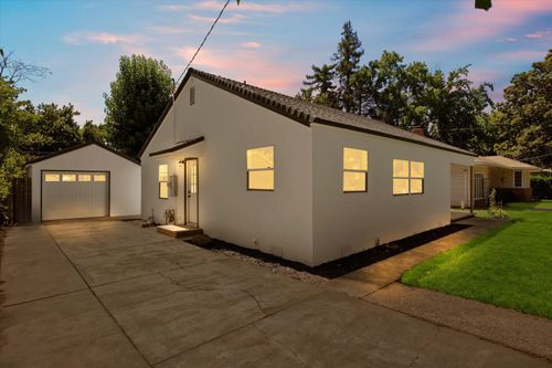 1709 Arcadian Ave, Chico, CA, 95926-3108 | Card Image