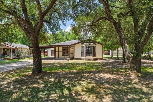 221 Oak Ridge Dr, Onalaska, TX, 77360-7655 | Card Image
