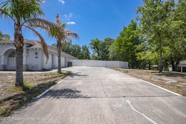 7285 Nightwalker Rd, House other with 4 bedrooms, 3 bathrooms and null parking in WEEKI WACHEE FL | Image 35