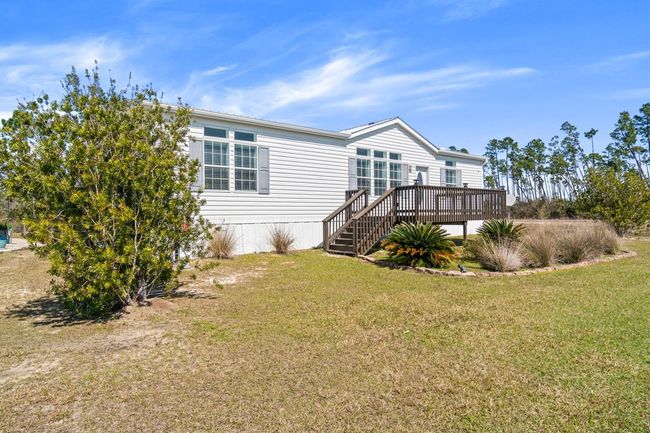 231 Hardy St, House other with 3 bedrooms, 2 bathrooms and 6 parking in Port St. Joe FL | Image 4