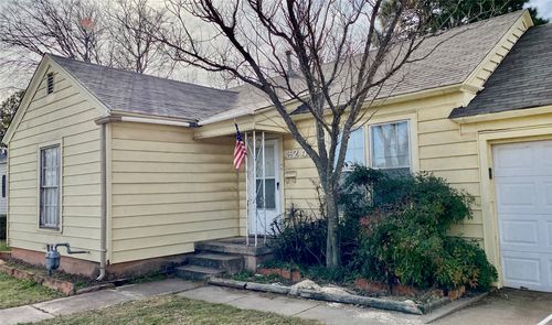 3241 S 11th St, Abilene, TX, 79605-4027 | Card Image