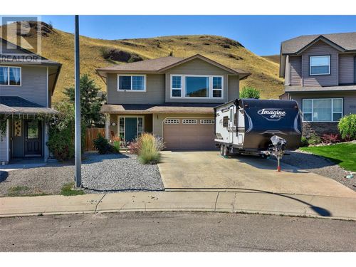 1298 Raven Dr, Kamloops, BC, V2B8P4 | Card Image