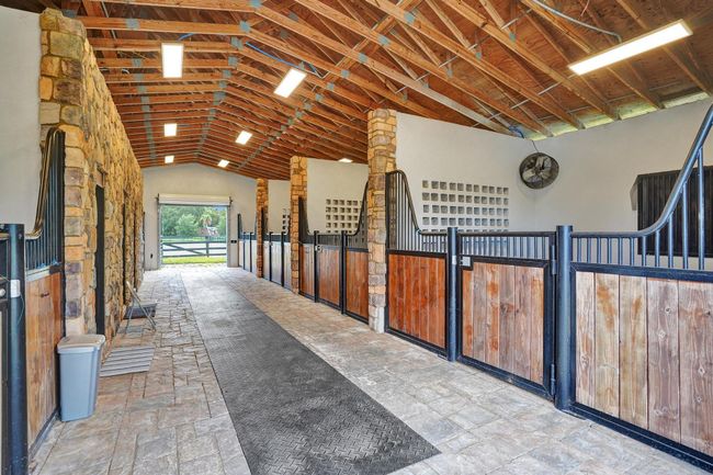502 Rambling Drive Cir, House other with 5 bedrooms, 3 bathrooms and null parking in Wellington FL | Image 69
