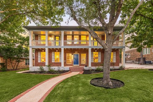 8901 Westerkirk Dr, Austin, TX, 78750-3684 | Card Image