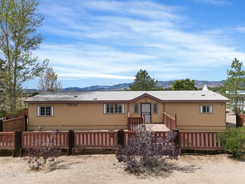 5525 Cheyenne Trl, Stagecoach, NV, 89429-9547 | Card Image