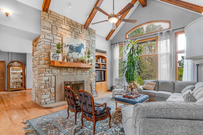 2211 Reed Rd-21 | Image 4