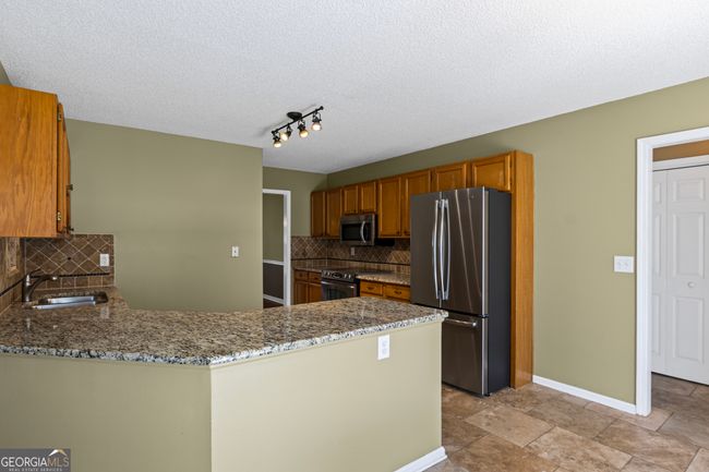 238 Harvest Trce, House other with 3 bedrooms, 3 bathrooms and 4 parking in Sharpsburg GA | Image 11