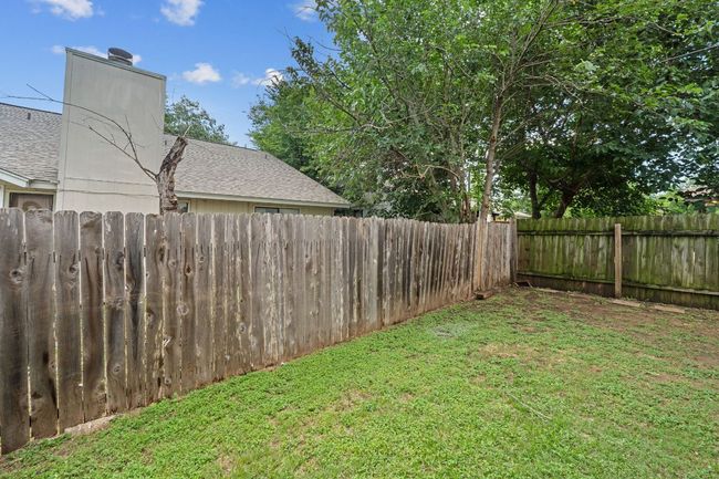 A - 703 Country Aire Dr, Home with 3 bedrooms, 2 bathrooms and 2 parking in Round Rock TX | Image 33