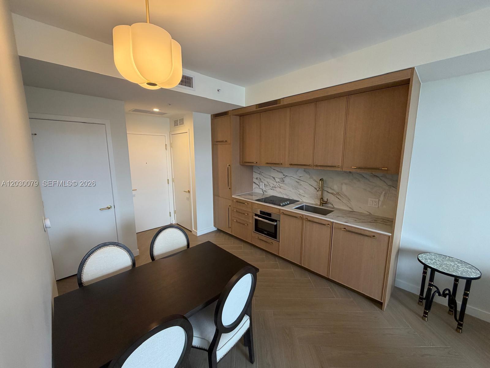 Residential Lease in Miami 4