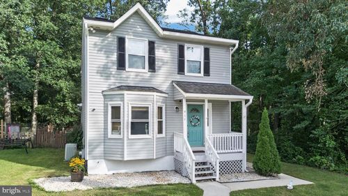 911 12th St, PASADENA, MD, 21122-1703 | Card Image