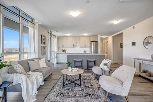 212-461 Green Rd, Stoney Creek, ON, L8E6A3 | Card Image