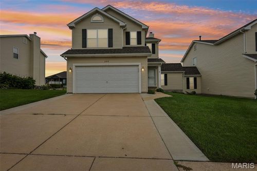206 Colonial Xing, Wentzville, MO, 63385-3638 | Card Image