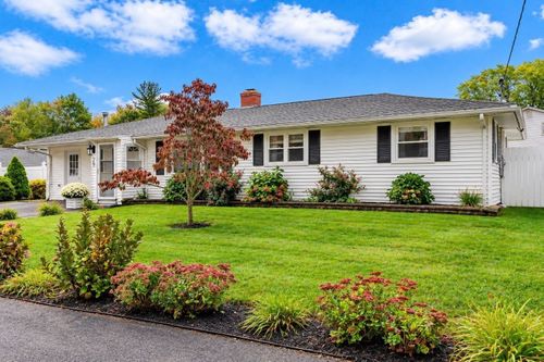 29 Ernest St, Holbrook, MA, 02343-1566 | Card Image