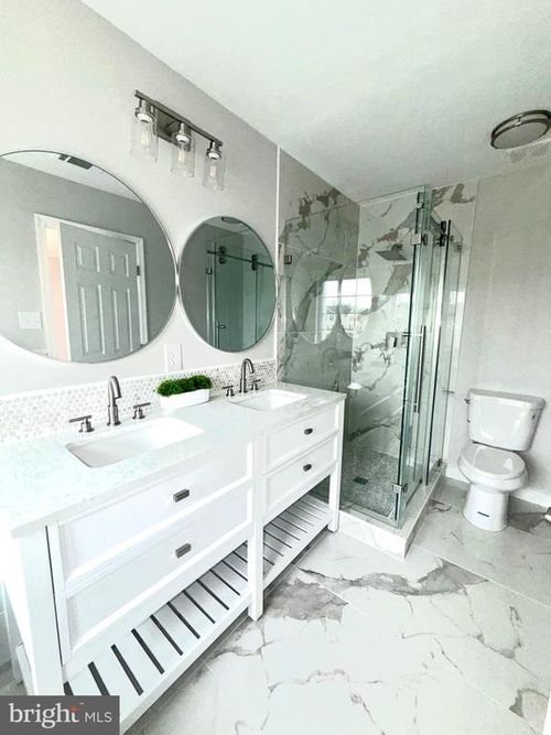 17358 Kildare Ln, DUMFRIES, VA, 22026-3303 | Card Image