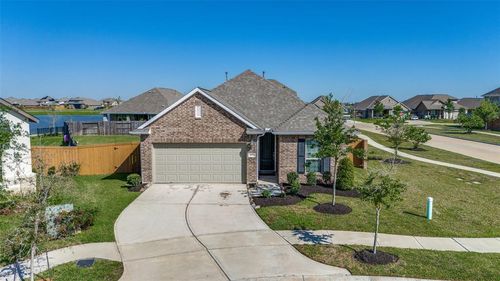 2411 Ocean Key Dr, La Marque, TX, 77568-1776 | Card Image