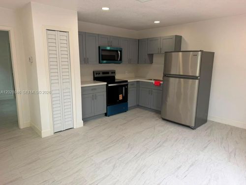 1-19321 Sw 196th St, Miami, FL, 33187 | Card Image