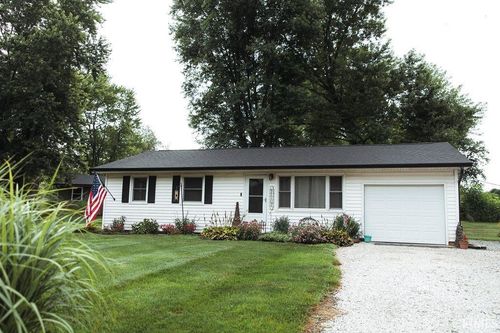 7215 W Dinsmore Road, Bloomington, IN, 47403 | Card Image