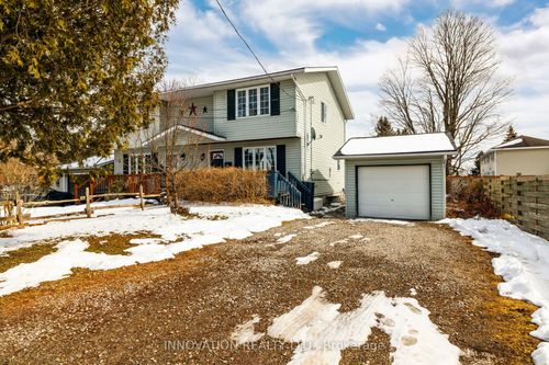 19 Thomas St, Smiths Falls, ON, K7A3E3 | Card Image