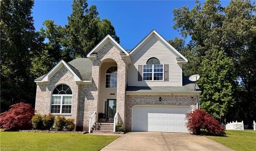 104 Woodhaven Dr, Suffolk, VA, 23435-3195 | Card Image