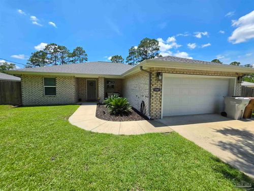 5565 Riviera Dr, Milton, FL, 32583-8687 | Card Image