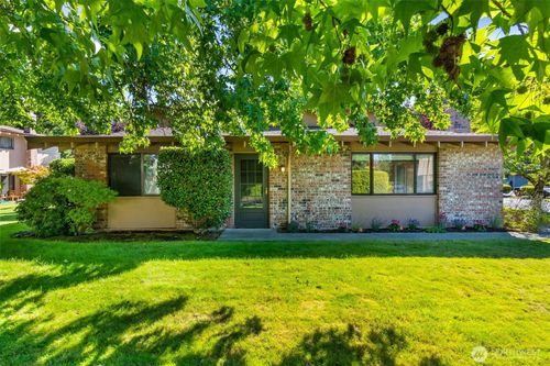 apt-a-2810 Garden Ct, Steilacoom, WA, 98388-2859 | Card Image