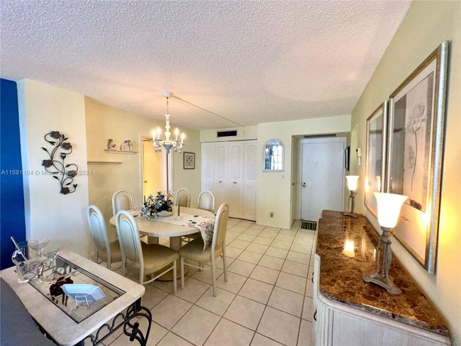 412 - 3475 N Country Club Dr, Condo with 1 bedrooms, 2 bathrooms and null parking in Aventura FL | Image 15