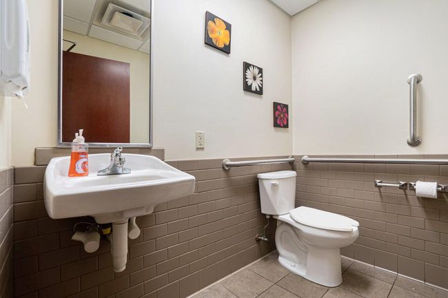5161 B Dr S, Home with 0 bedrooms, 14 bathrooms and 40 parking in Battle Creek MI | Image 10