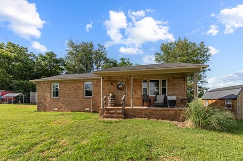 1120 Franks Ferry Rd, Sparta, TN, 38583-4752 | Card Image