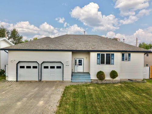 5514 45 Avenue, Grimshaw, AB, T0H1W0 | Card Image