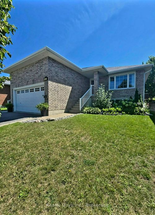 401 Bianco Cres, Peterborough, ON, K9K0A3 | Card Image
