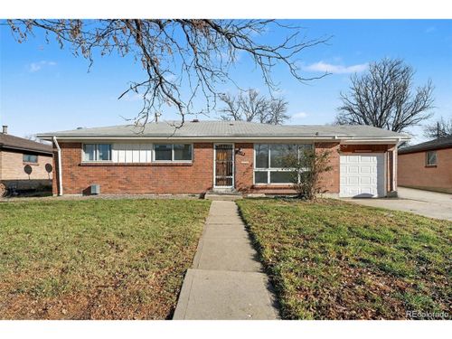 3148 Quentin St, Aurora, CO, 80011-1811 | Card Image