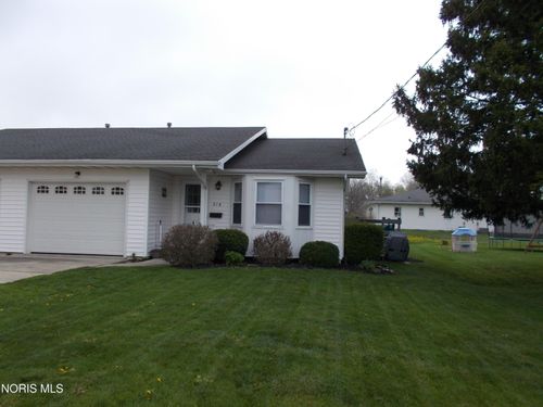 218 Ironton St, Wauseon, OH, 43567-2102 | Card Image